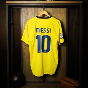 Barcelona 2008/09 Away Jersey – Lionel Messi #10 – Size L – Yellow Nike Shirt